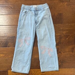 Abercrombie Kids Light Blue Jeans with Pink Bow Details Sz 9/10